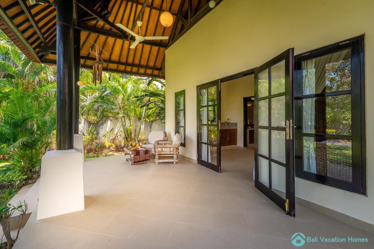 Villa Namaste - Beachfront At Lovina 10P, Pool, Bbq Banjar (Bali) Exterior foto