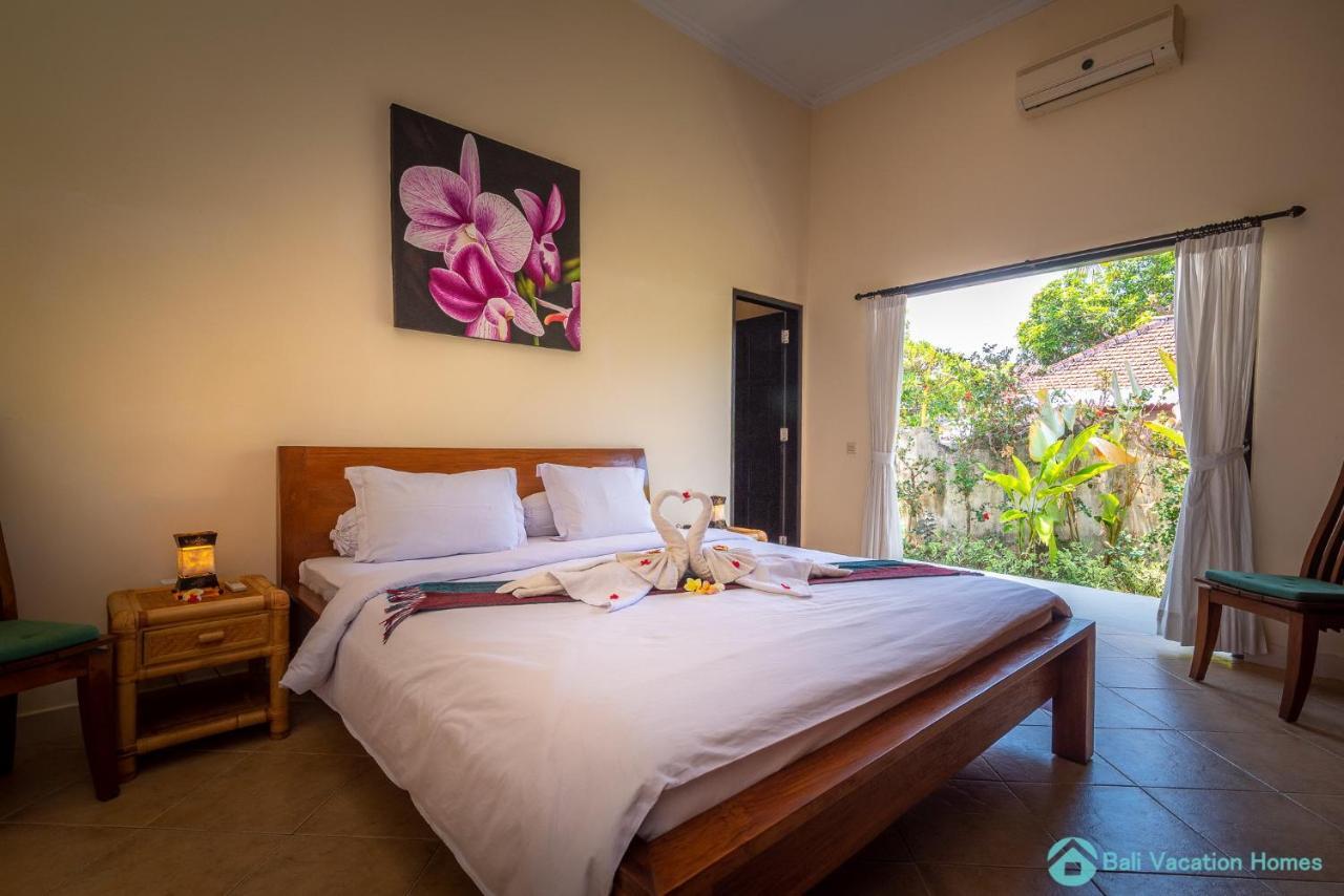 Villa Namaste - Beachfront At Lovina 10P, Pool, Bbq Banjar (Bali) Exterior foto