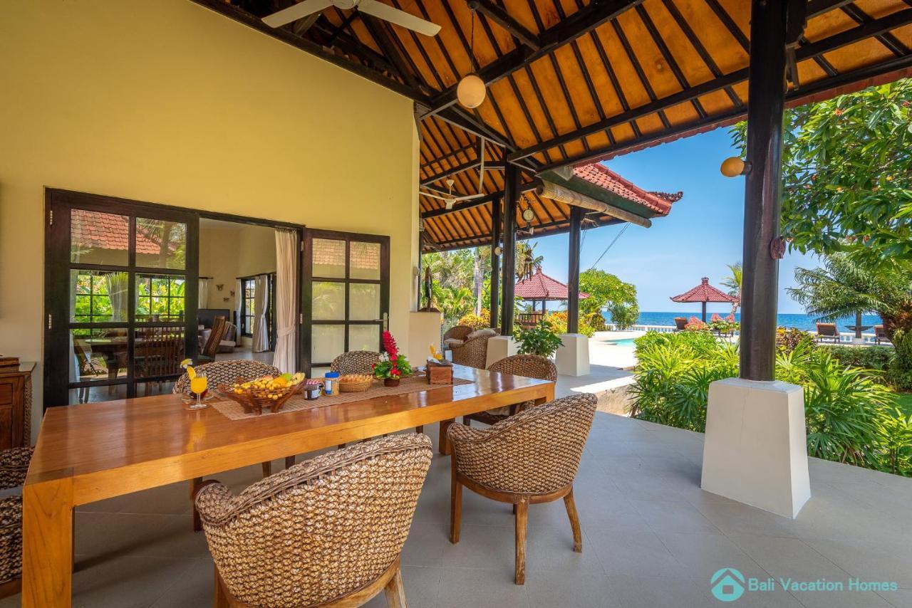 Villa Namaste - Beachfront At Lovina 10P, Pool, Bbq Banjar (Bali) Exterior foto