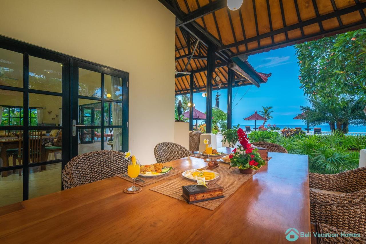 Villa Namaste - Beachfront At Lovina 10P, Pool, Bbq Banjar (Bali) Exterior foto