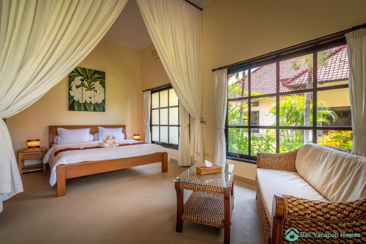 Villa Namaste - Beachfront At Lovina 10P, Pool, Bbq Banjar (Bali) Exterior foto